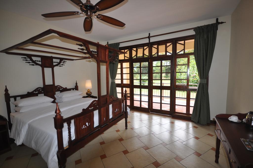 Hunters Lodge Twaandu Szoba fotó
