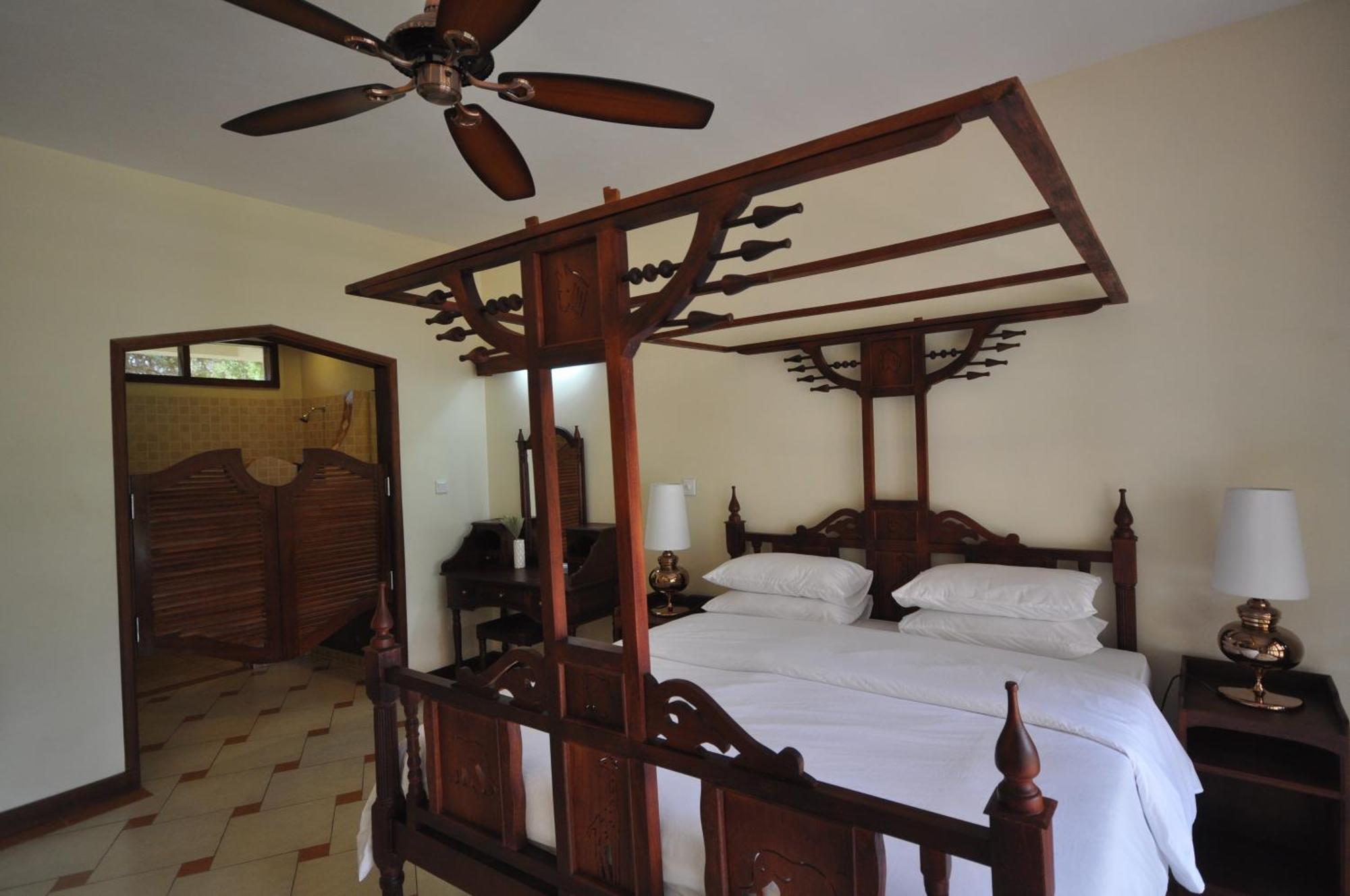 Hunters Lodge Twaandu Kültér fotó