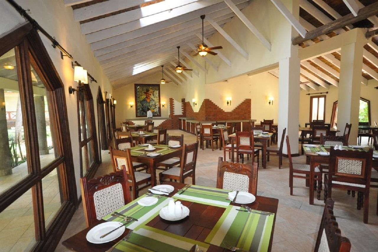 Hunters Lodge Twaandu Kültér fotó